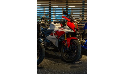 Yamaha YZF-R125 70th Anniversary